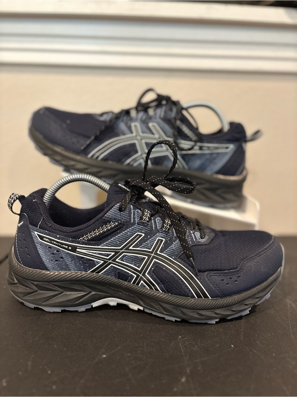 Asics Gel Venture 8 Mens Size 9.5 Extra Wide Running Shoes Blue & Black 1011B488